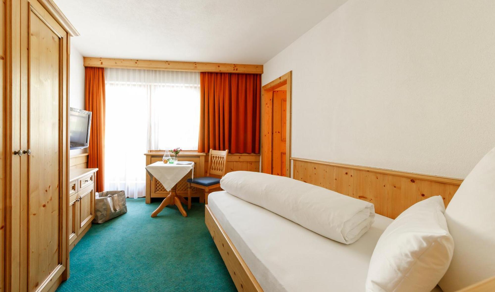 Hotel Astoria Samnaun Εξωτερικό φωτογραφία